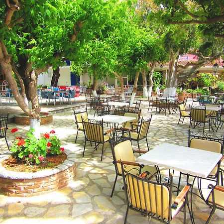 Delfini Hotel Nidrí Kültér fotó