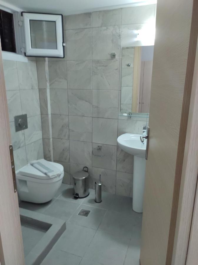 Delfini Hotel Nidrí Kültér fotó