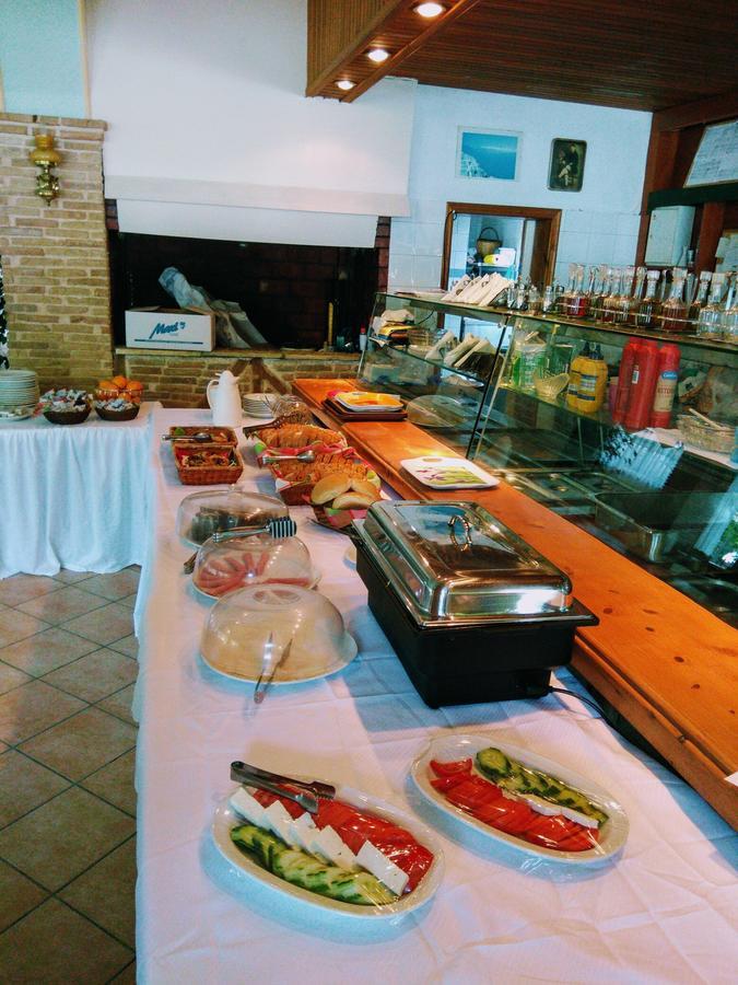 Delfini Hotel Nidrí Kültér fotó